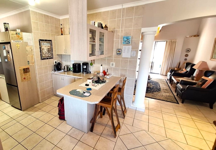 3 Bedroom Property for Sale in Chanteclair Western Cape